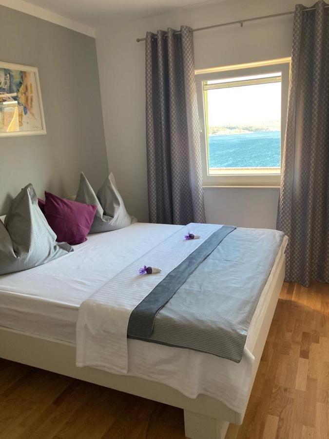 Modern Seeview Apartment Maslenica With Free Wifi, Free Parking, 300M From Beach Kültér fotó